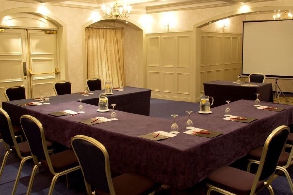 Newgrange Hotel